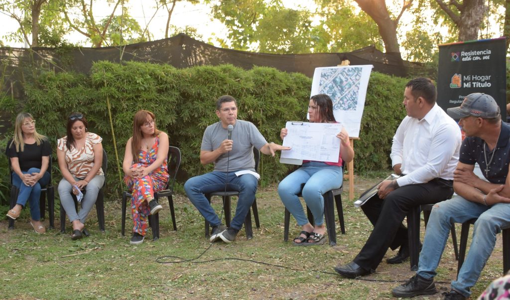 La Municipalidad realizó un taller informativo para avanzar en la regularización de tierras en Villa Palermo