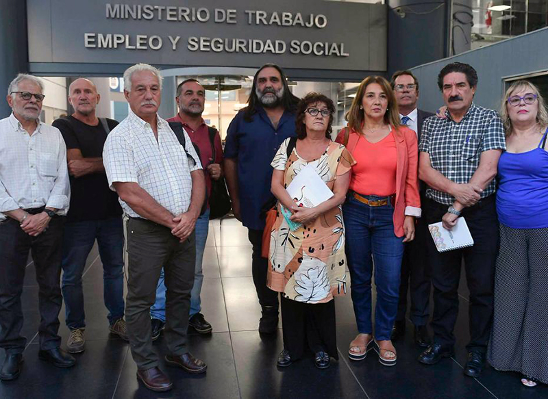 Salario mínimo docente: el Gobierno nacional no les ofreció nada y se avecinan medidas de fuerza Salario mínimo docente: el Gobierno nacional no les ofreció nada y se avecinan medidas de fuerza