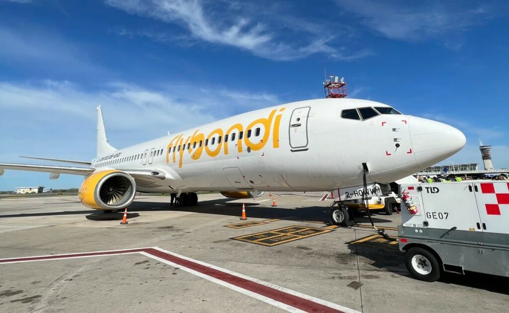 Flybondi suma cancelaciones y un conflicto con sus pilotos por volar con españoles, brasileños y portugueses