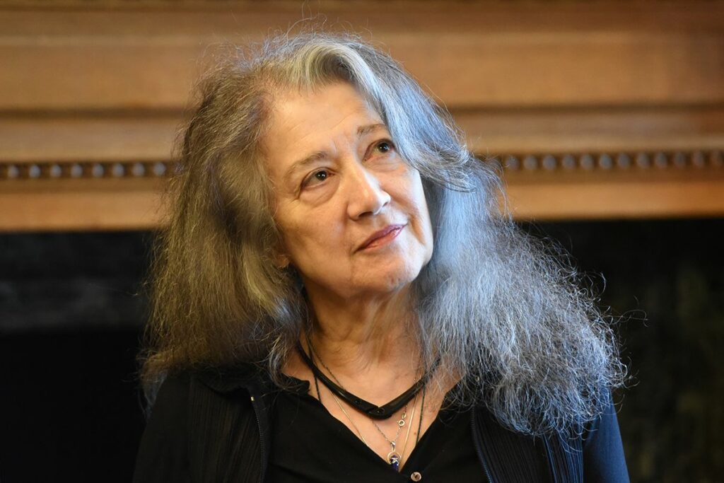 Martha Argerich cuestionó al Gobierno de Milei por la cancelación de becas para las orquestas de barrios populares