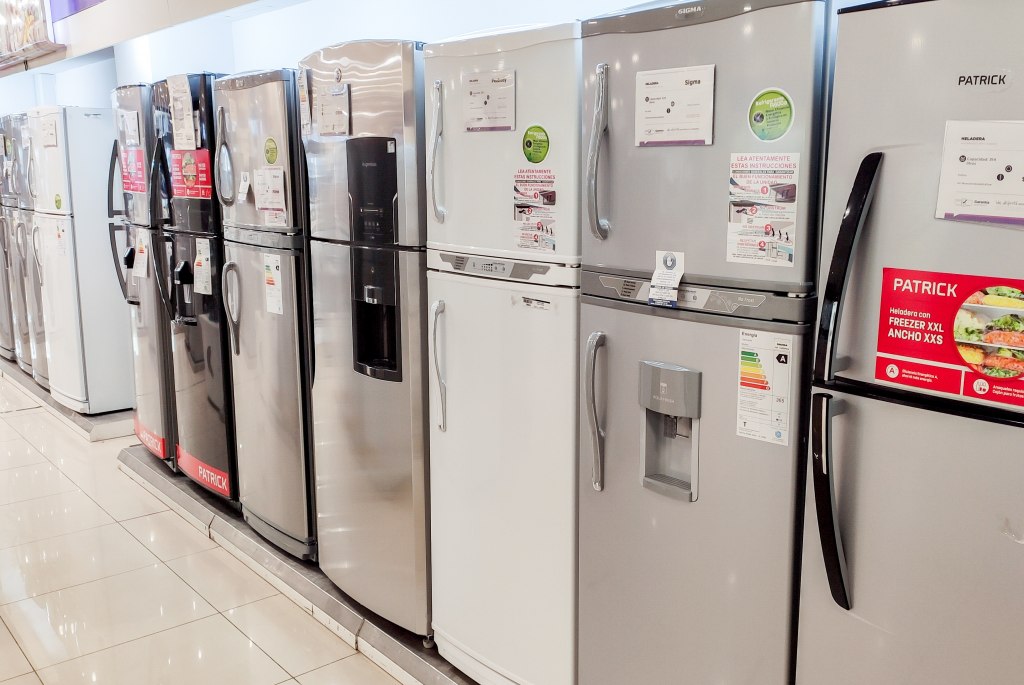 Heladeras y neumáticos: Gobierno anunció que reducen los aranceles de importación Heladeras y neumáticos: Gobierno anunció que reducen los aranceles de importación