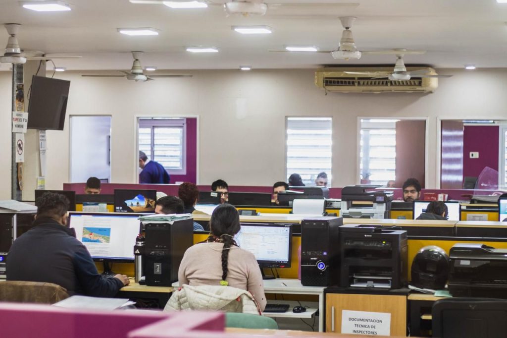 En mayo, el Ipduv realizó operativos para atender demandas de más de 5.000 chaqueños del interior