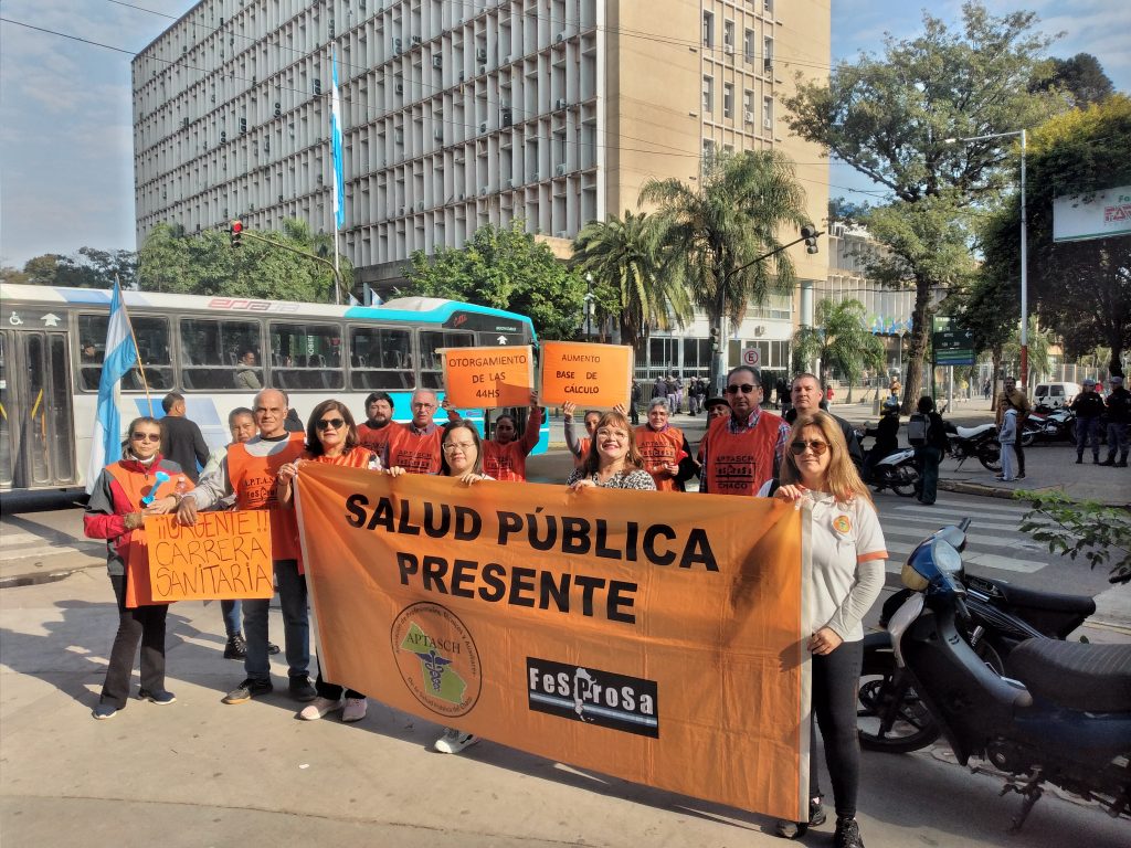 APTASCH realizó un paro reclamando al Gobierno que “no deje morir a la salud pública”