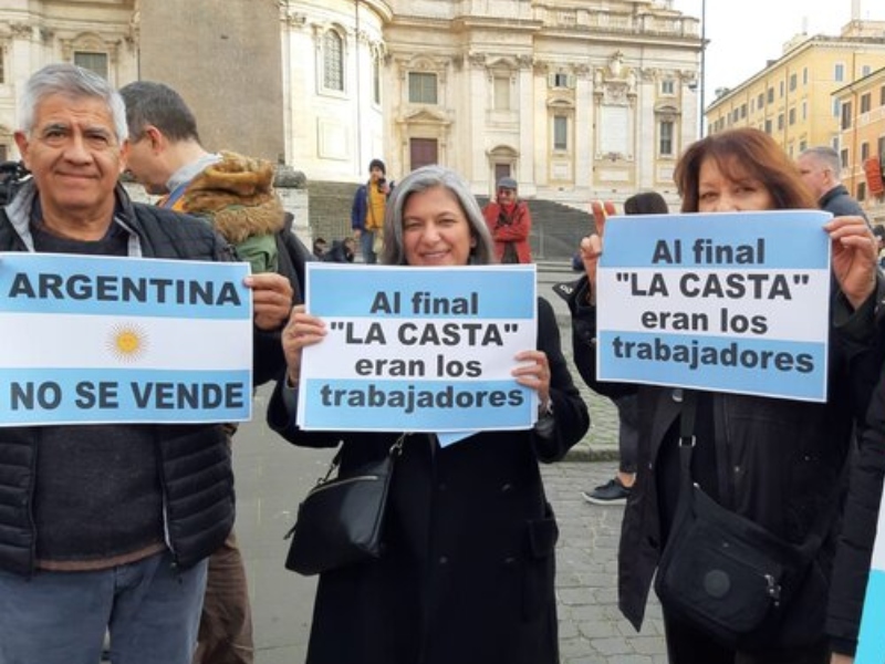 Era Milei: la clase media está cada vez más empobrecida Era Milei: la clase media está cada vez más empobrecida