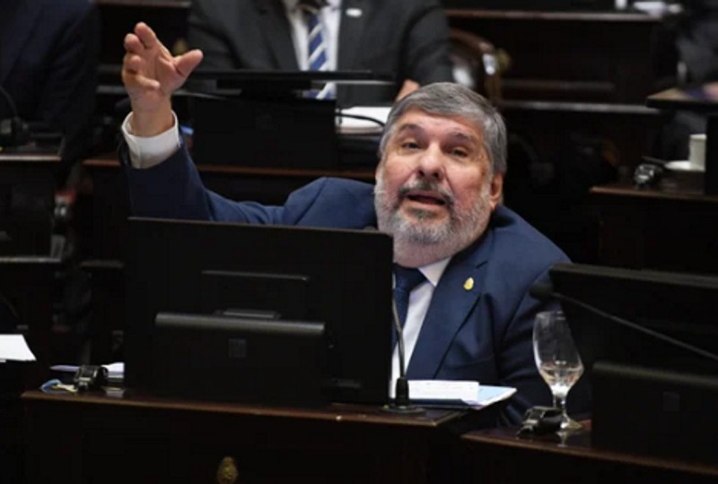 Mayans respondió a Cristina: “¿A los que pusieron a Alberto presidente del PJ los mandamos también al psiquiátrico?” Mayans respondió a Cristina: “¿A los que pusieron a Alberto presidente del PJ los mandamos también al psiquiátrico?”