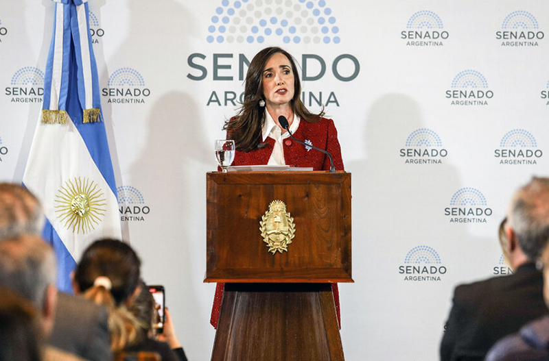 Para defender a los genocidas, ahora Villarruel quiere juzgar a los militantes de los ’70 Para defender a los genocidas, ahora Villarruel quiere juzgar a los militantes de los ’70