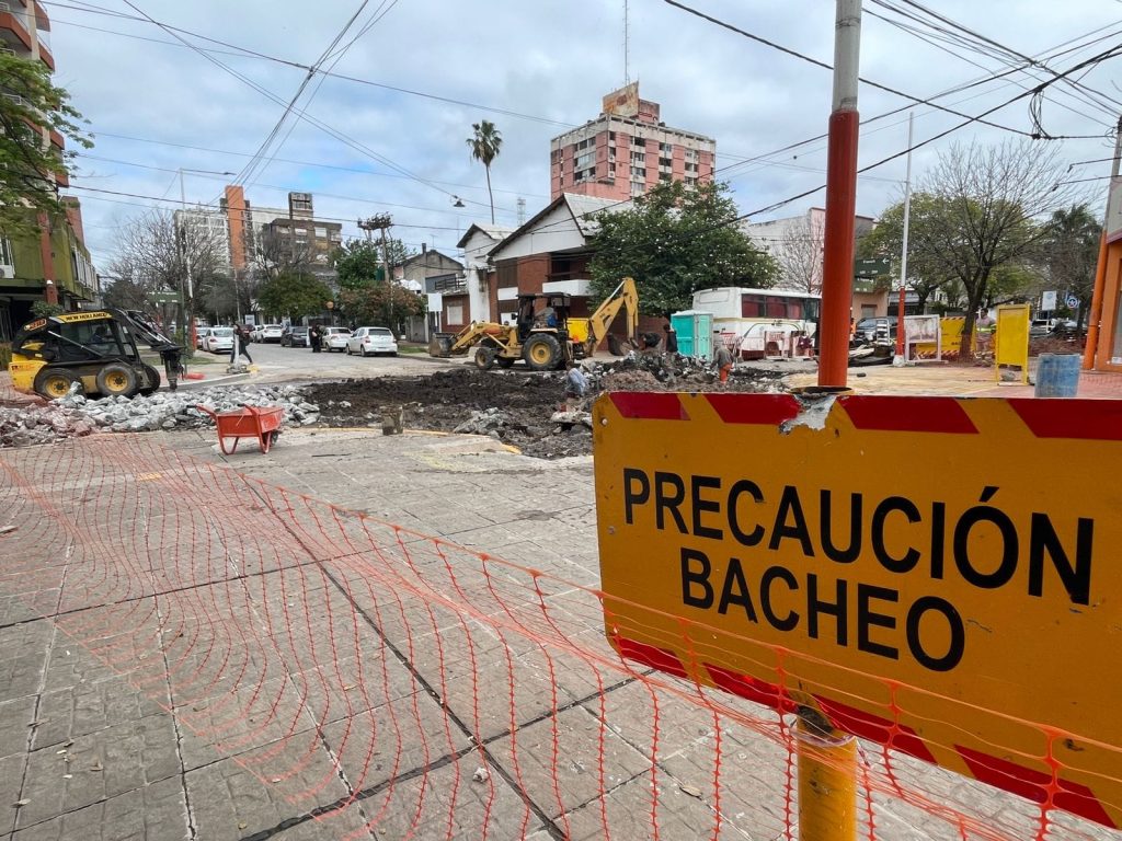 Plan de Bacheo 2024: continúan las obras en calles y avenidas de Resistencia, con transito restringido