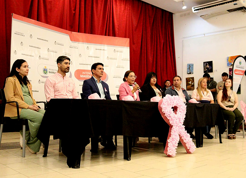 La intendente Magda Ayala lanzó las actividades del Mes Rosa en Barranqueras La intendente Magda Ayala lanzó las actividades del Mes Rosa en Barranqueras