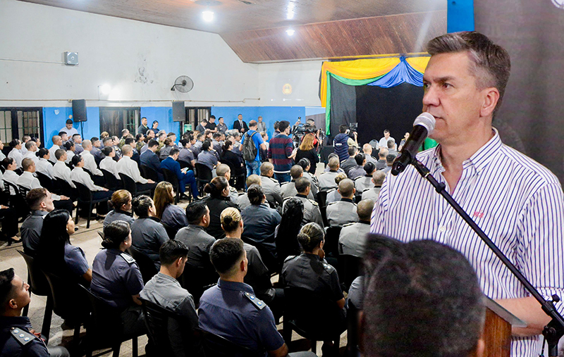 Zdero lanzó la convocatoria para incorporar 200 nuevos agentes al Servicio Penitenciario, ciclo 2025 Zdero lanzó la convocatoria para incorporar 200 nuevos agentes al Servicio Penitenciario, ciclo 2025