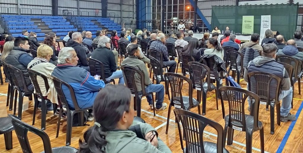 Entidades deportivas se capacitaron en el polideportivo Jaime Zapata