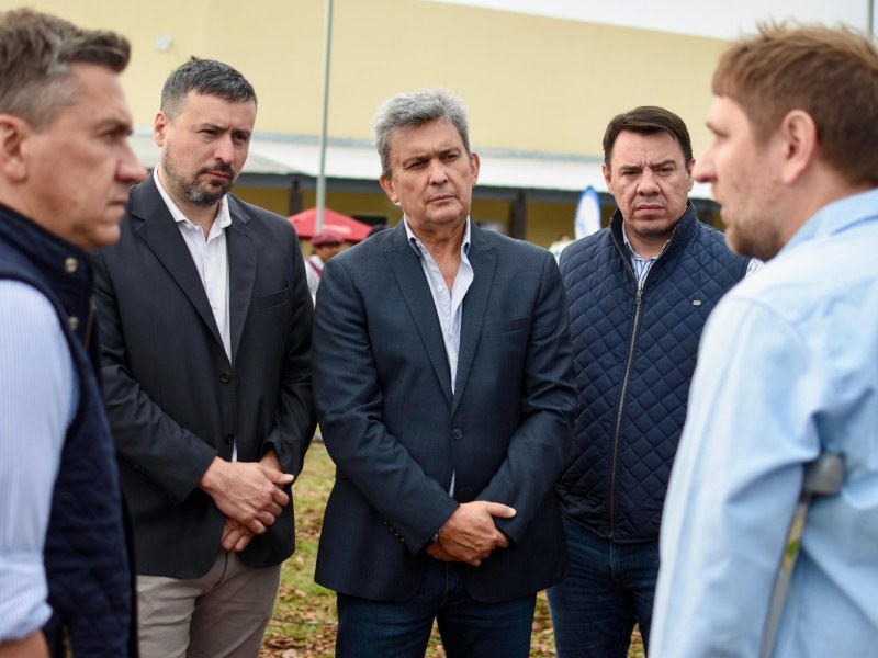 En Margarita Belén, el gobernador Zdero dio apertura a la Expo Primavera de Braford En Margarita Belén, el gobernador Zdero dio apertura a la Expo Primavera de Braford