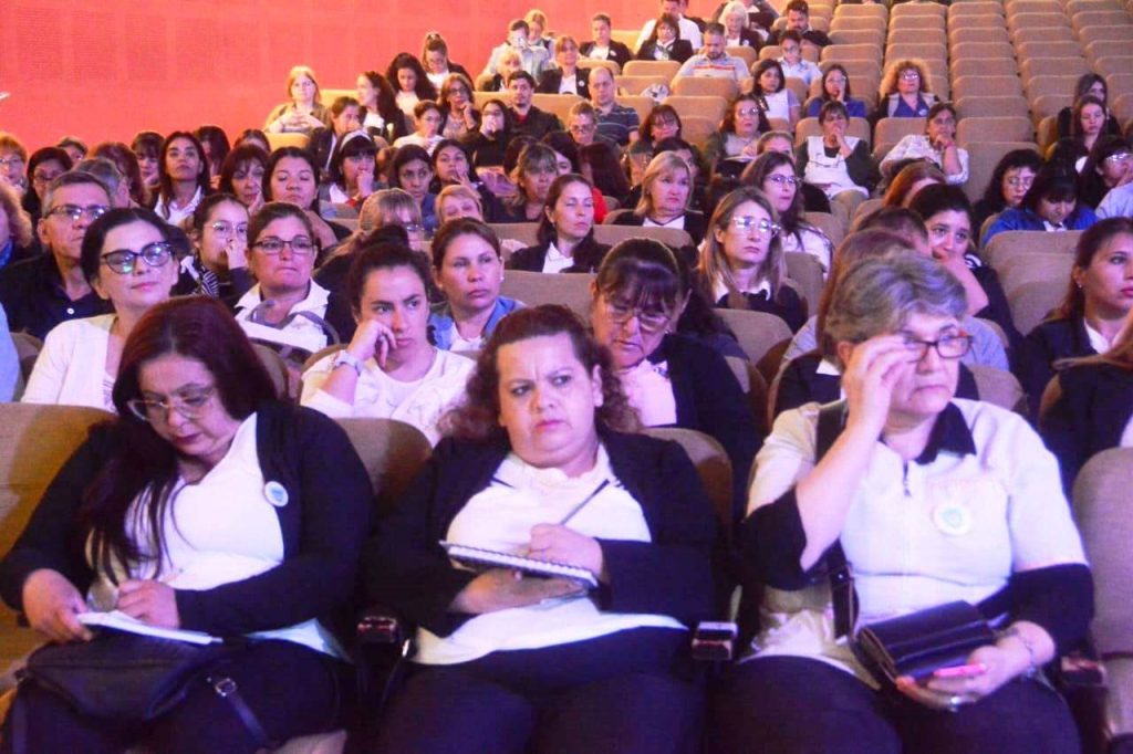 Red Aprende: más de 19 mil docentes avanzan en proyectos institucionales de alfabetización