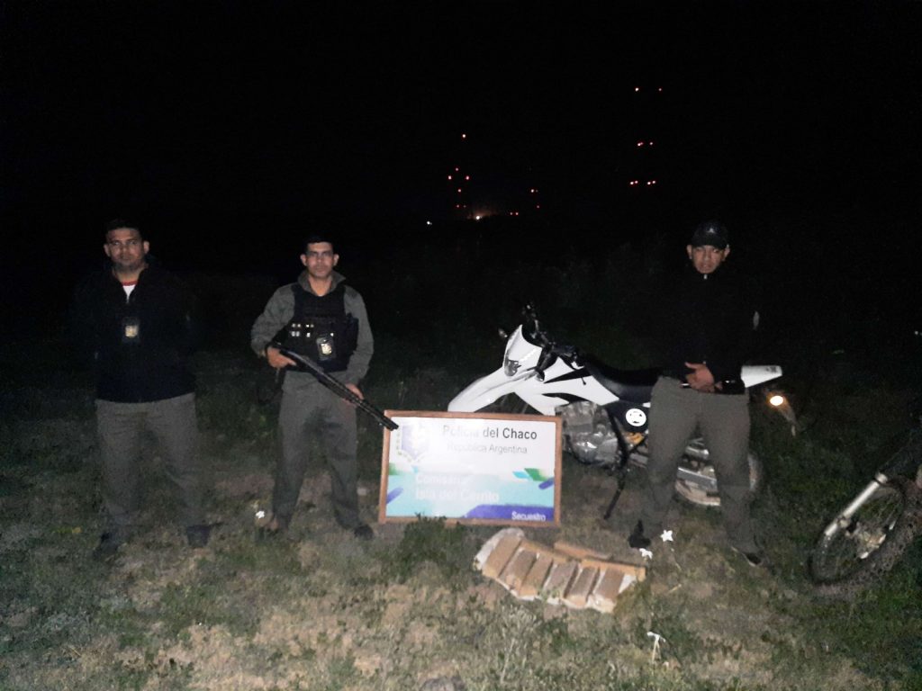Incautaron más de ocho kilos de marihuana en la zona de la Isla del Cerrito