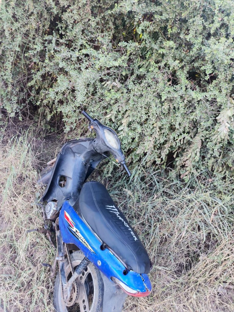 Se llevaron su moto y la escondieron en los matorrales: la Policía ya la recuperó