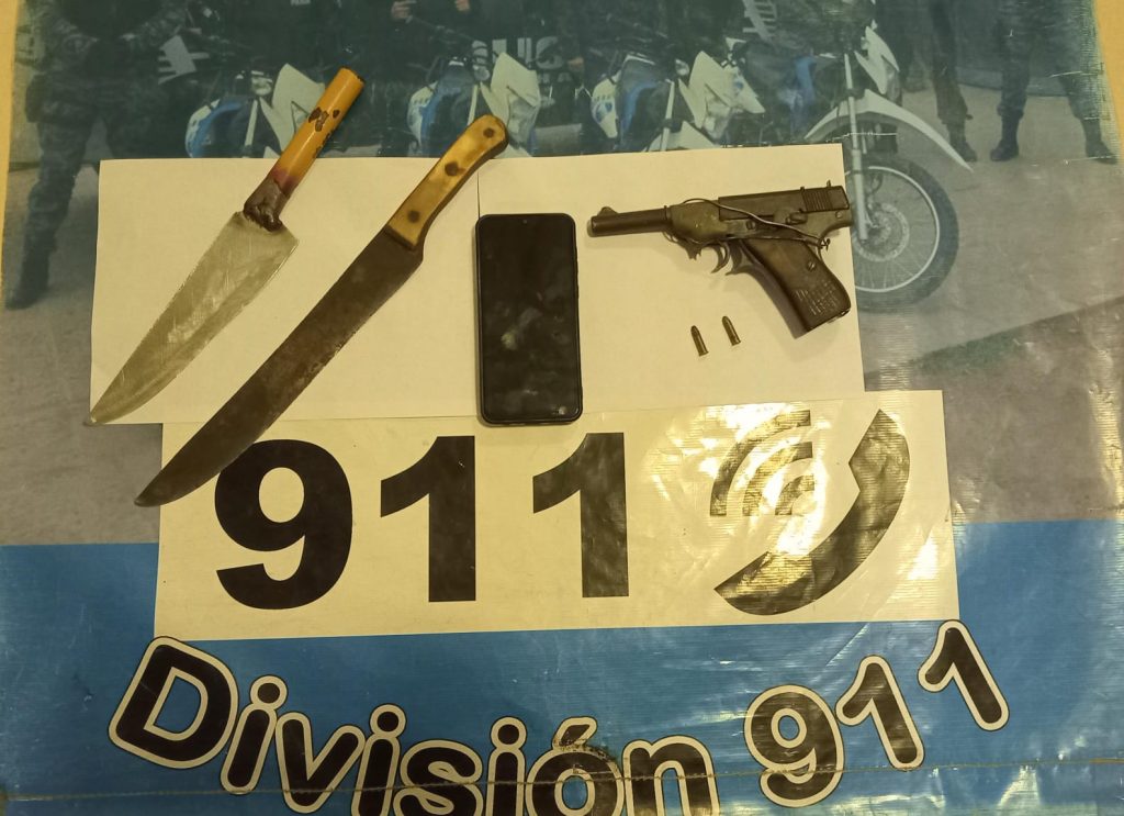 Fuga, tiroteo y dos aprehendidos en operativos policiales en Tres Isletas y Castelli