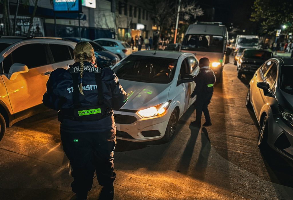 Policía Caminera secuestró 2 vehículos y detuvo 3 personas buscadas detectando 21 conductores alcoholizados