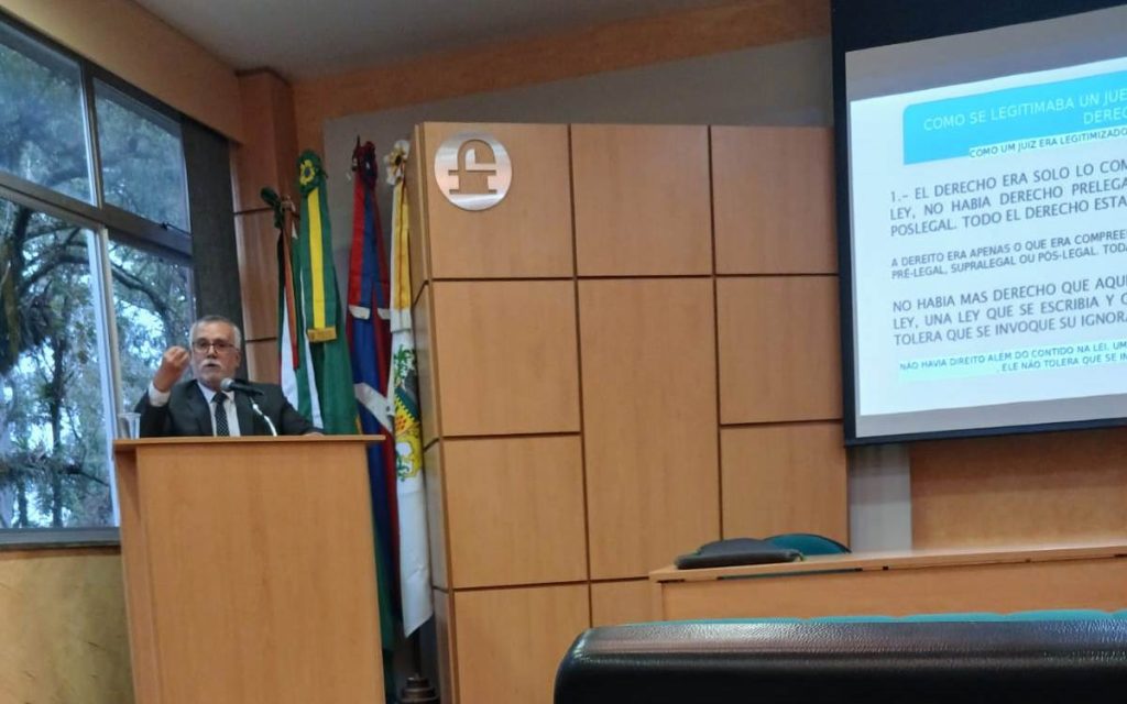 Del Río disertó en Brasil en conferencia sobre democracia, DDHH, ciudadanía y acceso a la justicia