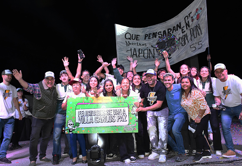 Estudiantina 2025: el soñado viaje a Carlos Paz se lo llevó una división de la ENS Nº45 Estudiantina 2025: el soñado viaje a Carlos Paz se lo llevó una división de la ENS Nº45