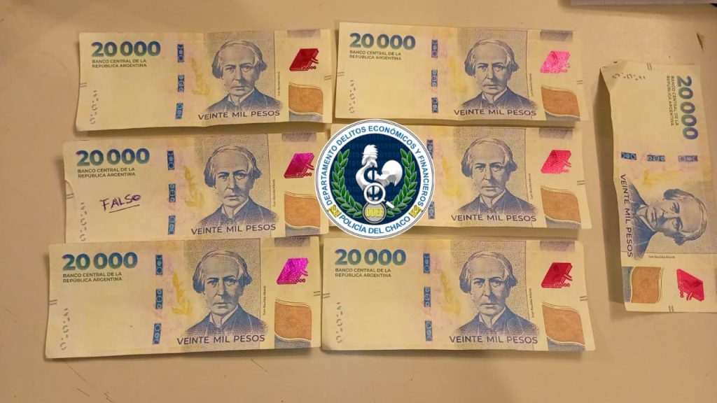 Compró un par de zapatos en el shopping, pero lo hizo con dinero falso: lo descubrieron y lo apresaron