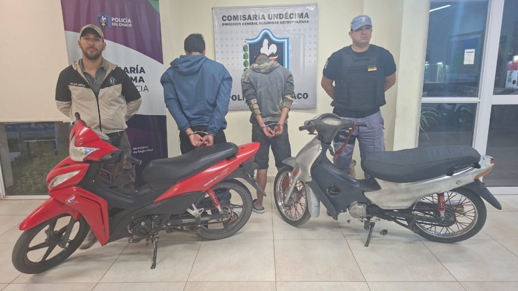 Dos jóvenes demorados por llevar motos sin documentación en plena madrugada en Resistencia