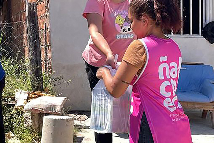 Programa Provincial Ñachec: Desarrollo Humano asistió a familias vulnerables en Barranqueras Programa Provincial Ñachec: Desarrollo Humano asistió a familias vulnerables en Barranqueras