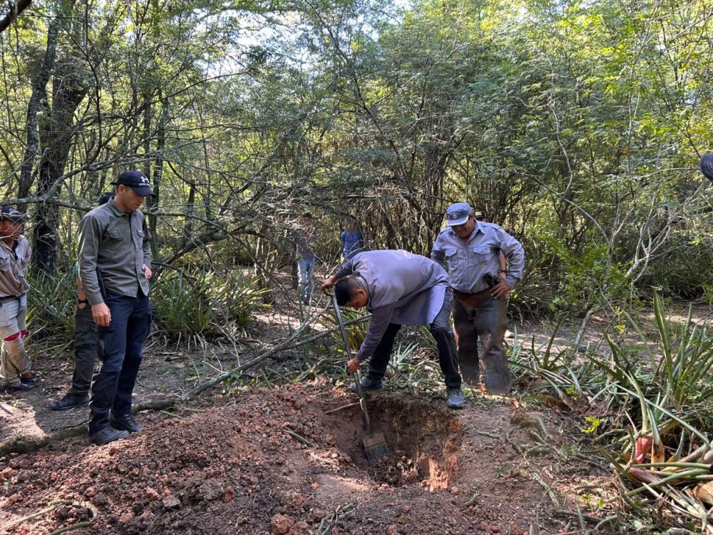 Búsqueda de Pedro Ojeda: en intenso operativo en Legua 84, hallan sus posibles pertenencias