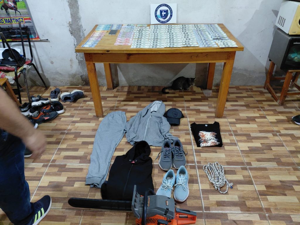 Cuatro detenidos por el robo armado en una guardería de lanchas de Antequera