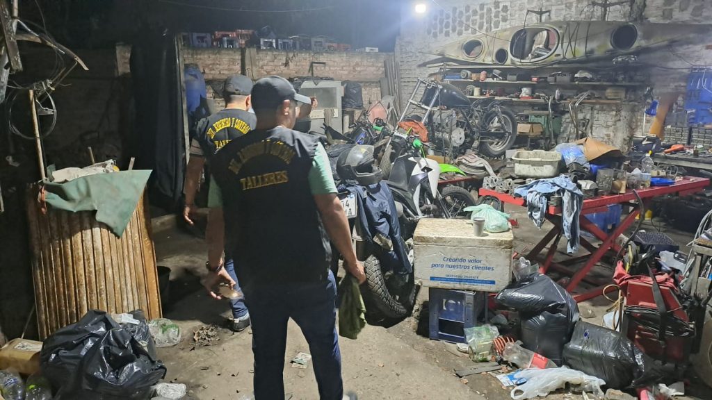 La Policía realiza inspecciones sorpresa en talleres de motocicletas en Resistencia