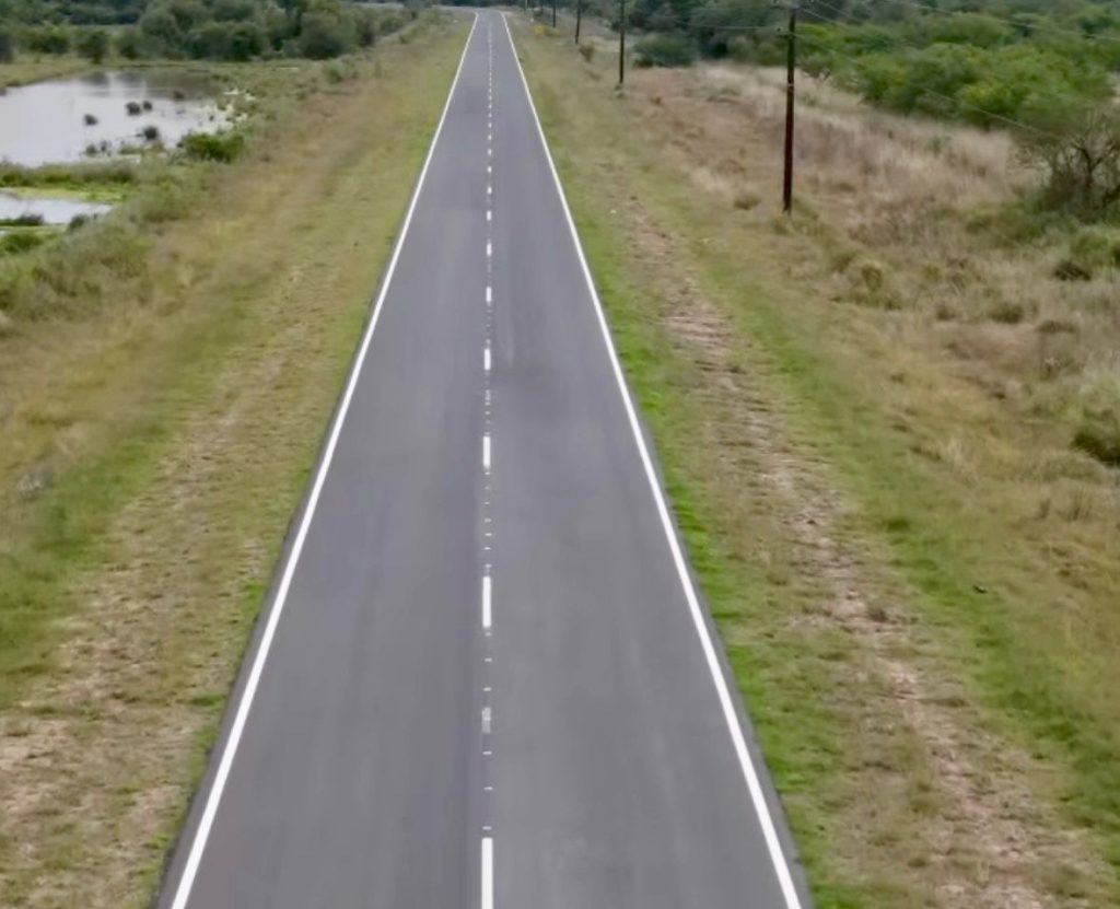 Vialidad Provincial avanza en la conectividad con obras en la Ruta N°30
