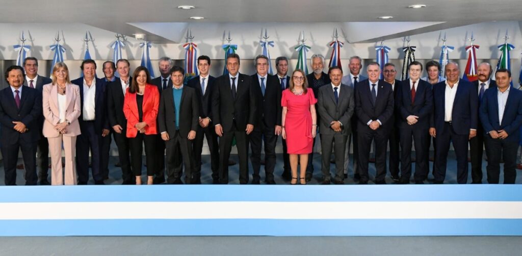Arrancó la reunión de Massa con gobernadores para definir un plan de obras nacional