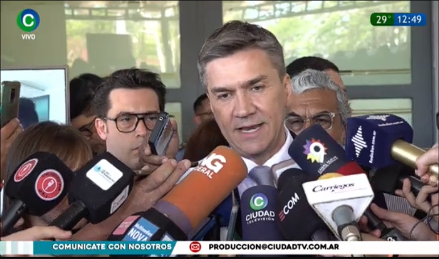 Leandro Zdero, luego del traspaso de mando: “Vamos a poner el máximo esfuerzo para que este Chaco se levante” Leandro Zdero, luego del traspaso de mando: “Vamos a poner el máximo esfuerzo para que este Chaco se levante”