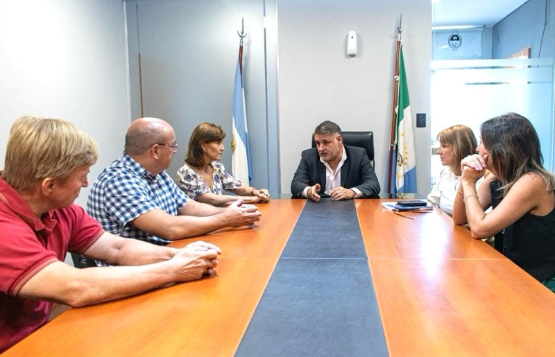 Reunión de trabajo del Gobierno Provincial con Magistrados y Funcionarios Judiciales Reunión de trabajo del Gobierno Provincial con Magistrados y Funcionarios Judiciales