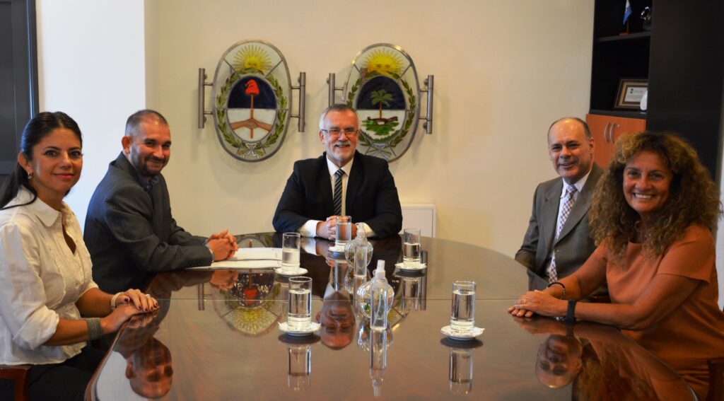 Jueces del STJ recibieron a integrantes de la Defensoría del Pueblo