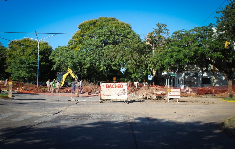 SAMEPP trabaja en la reparación de cañerías en la zona de la Laguna Argüello SAMEPP trabaja en la reparación de cañerías en la zona de la Laguna Argüello