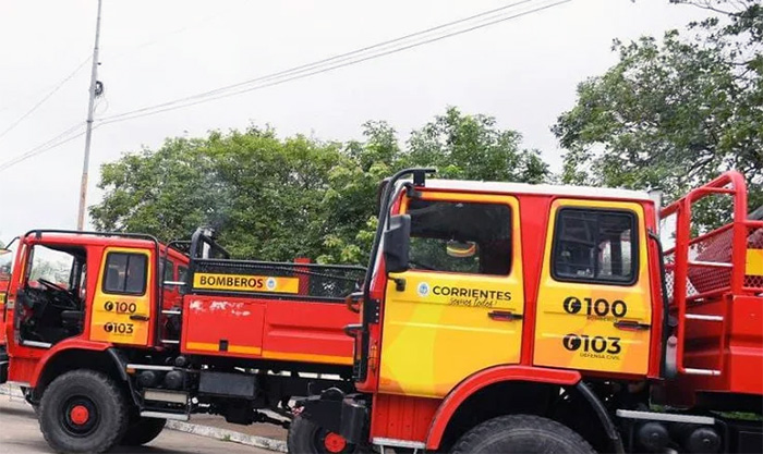 Los Bomberos Voluntarios de Corrientes recibieron 21 nuevas autobombas Los Bomberos Voluntarios de Corrientes recibieron 21 nuevas autobombas