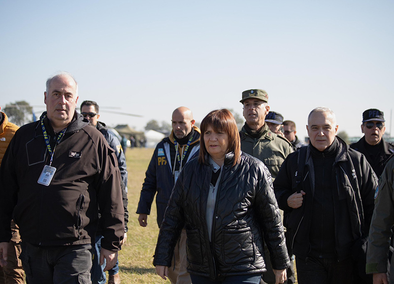 Bullrich tras enorme circo mediático dominguero: “No tenemos datos de Loan” Bullrich tras enorme circo mediático dominguero: “No tenemos datos de Loan”
