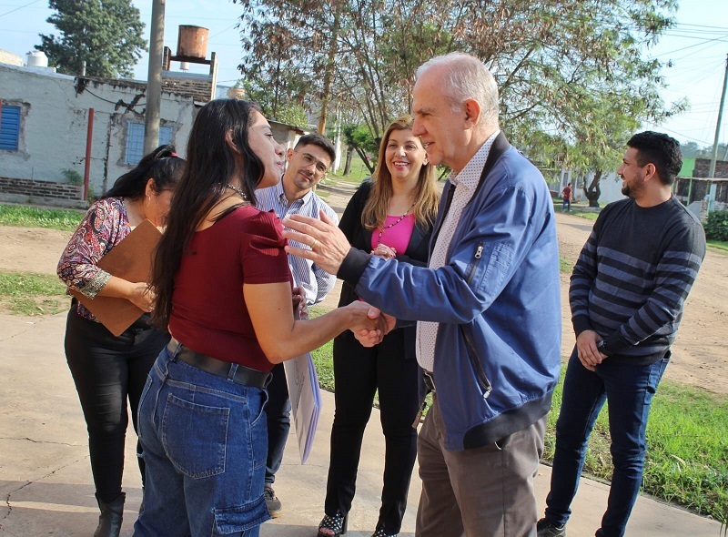 La Municipalidad de Resistencia entregó títulos de propiedad en el barrio Santa Rita La Municipalidad de Resistencia entregó títulos de propiedad en el barrio Santa Rita