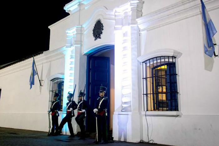 Inconstitucional Pacto de Mayo, pero de julio Inconstitucional Pacto de Mayo, pero de julio