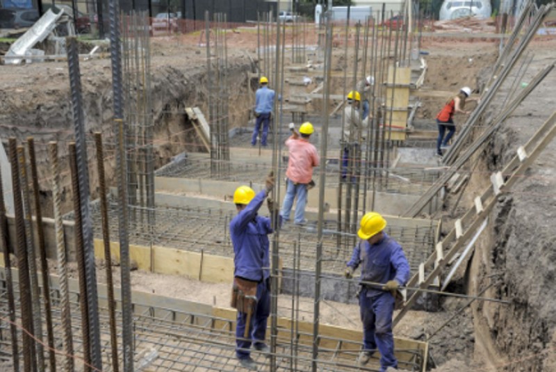Subió la venta intermensual de materiales para la construcción en julio Subió la venta intermensual de materiales para la construcción en julio