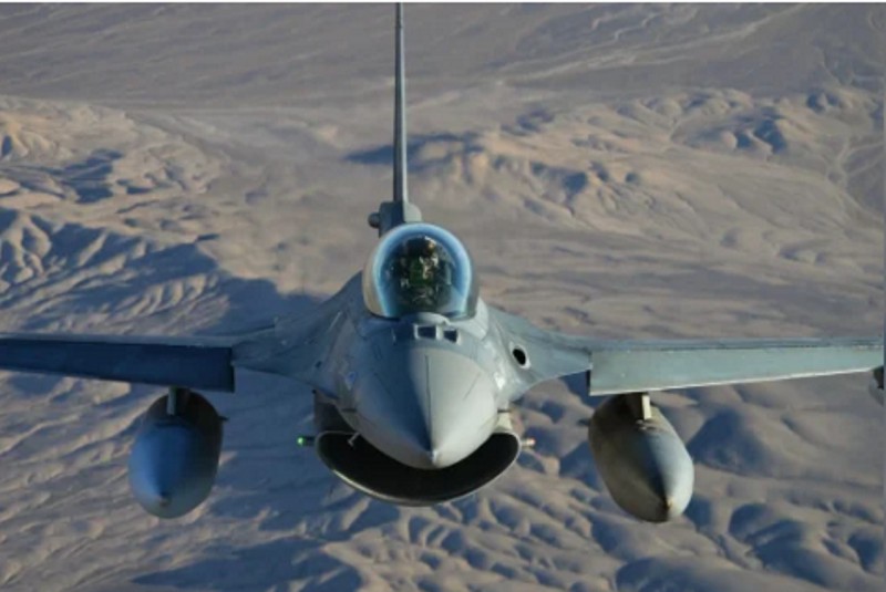Fuerza Aérea de Chile desplegó aviones tras alerta por supuesta violación de espacio aéreo desde Argentina Fuerza Aérea de Chile desplegó aviones tras alerta por supuesta violación de espacio aéreo desde Argentina