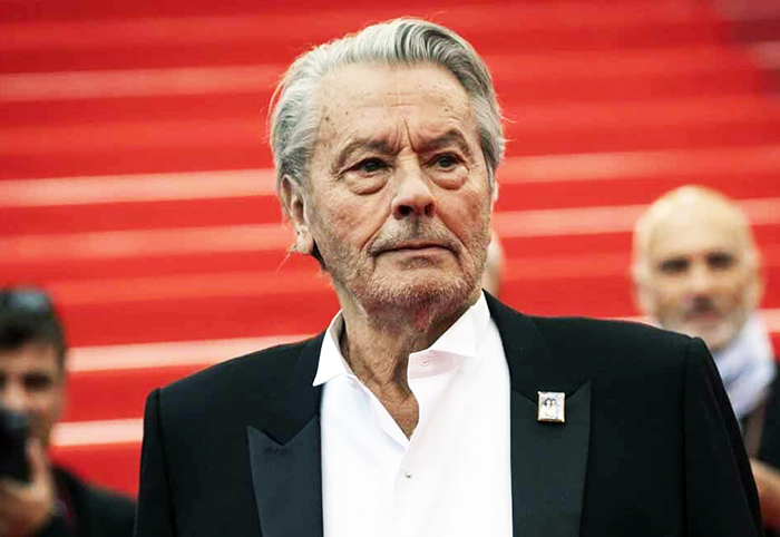 Adiós a un ícono del cine: murió legendario actor francés Alain Delon Adiós a un ícono del cine: murió legendario actor francés Alain Delon