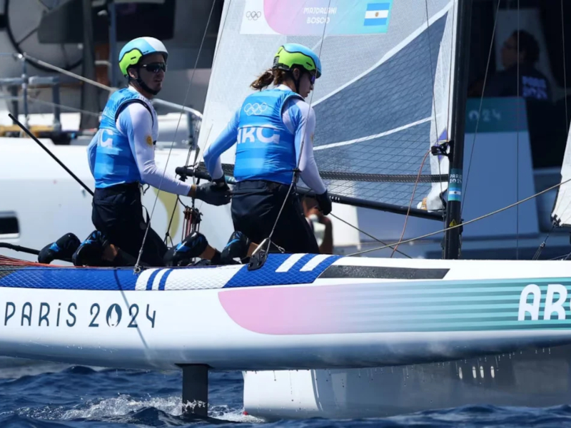 Mateo Majdalani y Eugenia Bosco ganaron la medalla de plata en Nacra 17 Mateo Majdalani y Eugenia Bosco ganaron la medalla de plata en Nacra 17