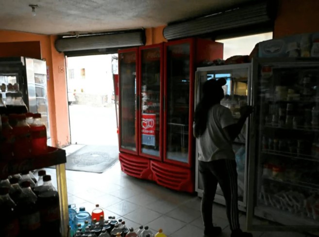 Anuncian apagón y toque de queda este miércoles en Ecuador Anuncian apagón y toque de queda este miércoles en Ecuador