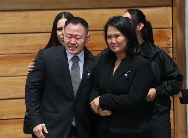 Insólito: Perú declaró tres días de duelo por la muerte del exdictador Alberto Fujimori Insólito: Perú declaró tres días de duelo por la muerte del exdictador Alberto Fujimori