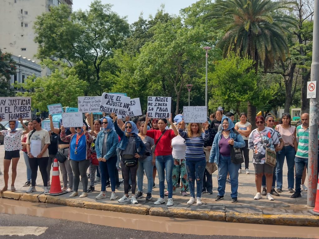 Se realizó la primera ronda de “Madres contra el hambre” alrededor de la plaza central