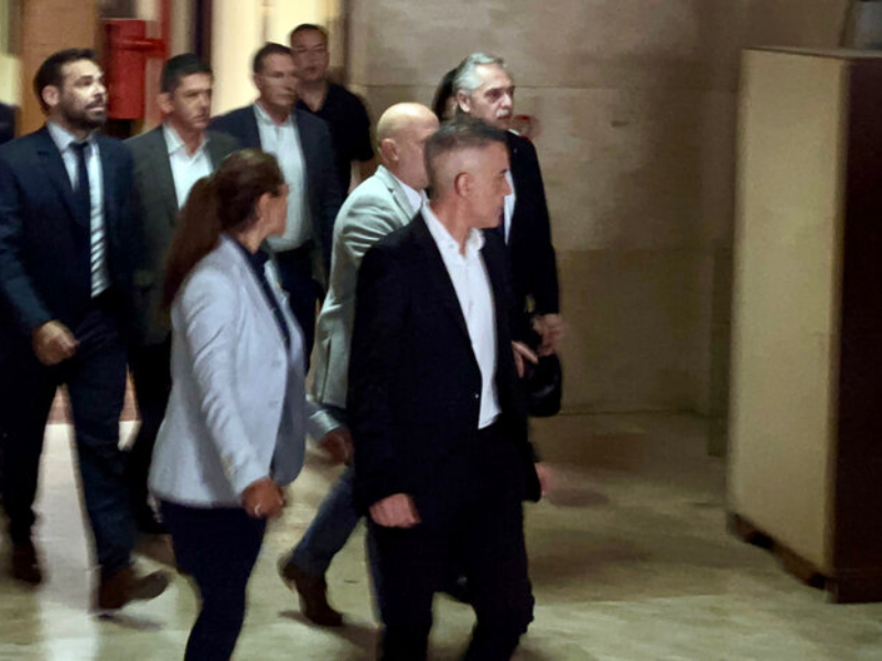 Causa Seguros: Alberto Fernández se negó a responder preguntas de Ercolini y Rívolo Causa Seguros: Alberto Fernández se negó a responder preguntas de Ercolini y Rívolo