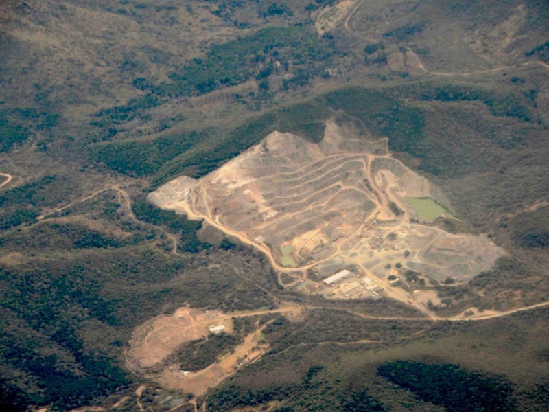 Tras la adhesión de Córdoba al RIGI, denunciaron al gobernador y otros funcionarios Tras la adhesión de Córdoba al RIGI, denunciaron al gobernador y otros funcionarios