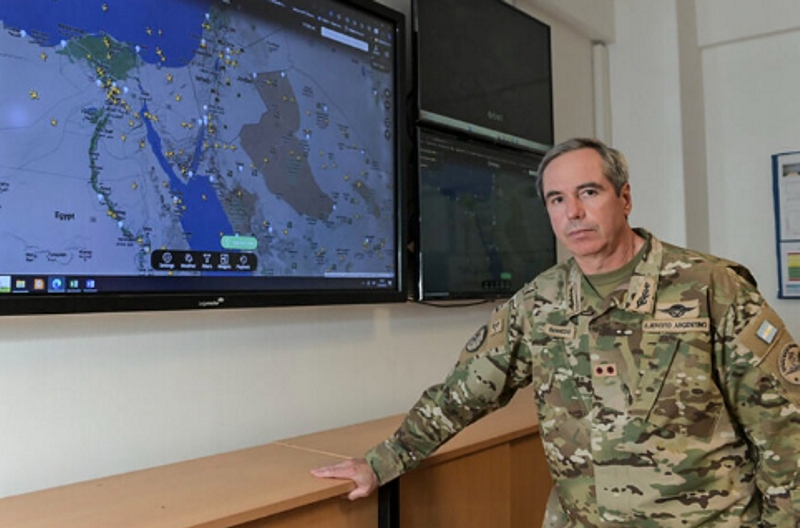 Mientras Petri está de viaje, estalló una interna sin precedentes en el Ejército Mientras Petri está de viaje, estalló una interna sin precedentes en el Ejército