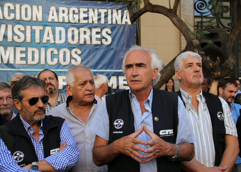 Visitadores Médicos firmaron paritarias por un cuatrimestre y el salario inicial es cerca de .650.000 Visitadores Médicos firmaron paritarias por un cuatrimestre y el salario inicial es cerca de .650.000