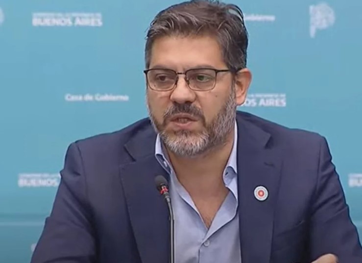 Bianco: “Que Milei deje de lado ese sueño húmedo de convertirse en emperador de la Argentina” Bianco: “Que Milei deje de lado ese sueño húmedo de convertirse en emperador de la Argentina”
